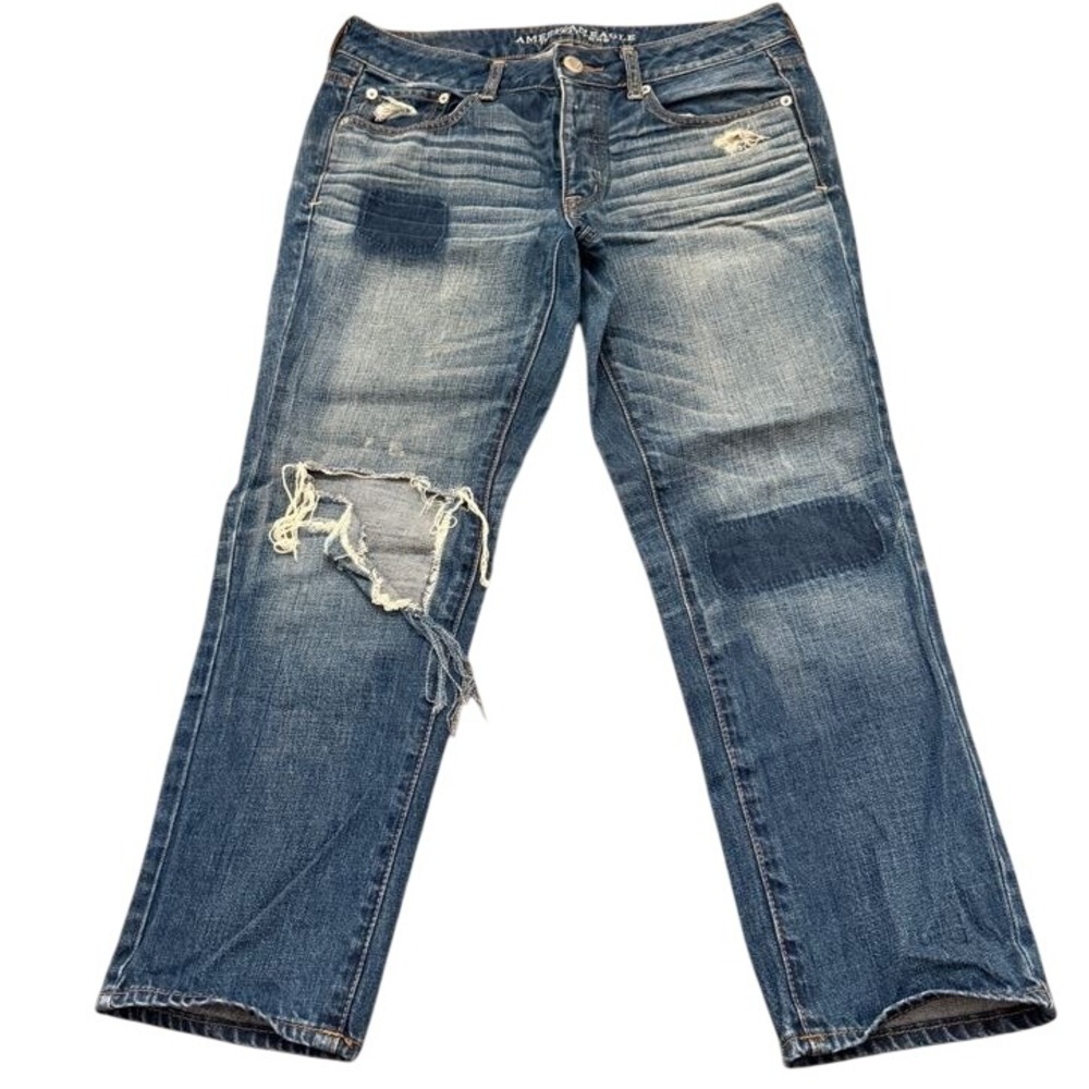 American Eagle Boy Crop Distressed Jeans Size 6 Raw Hem Y2K
